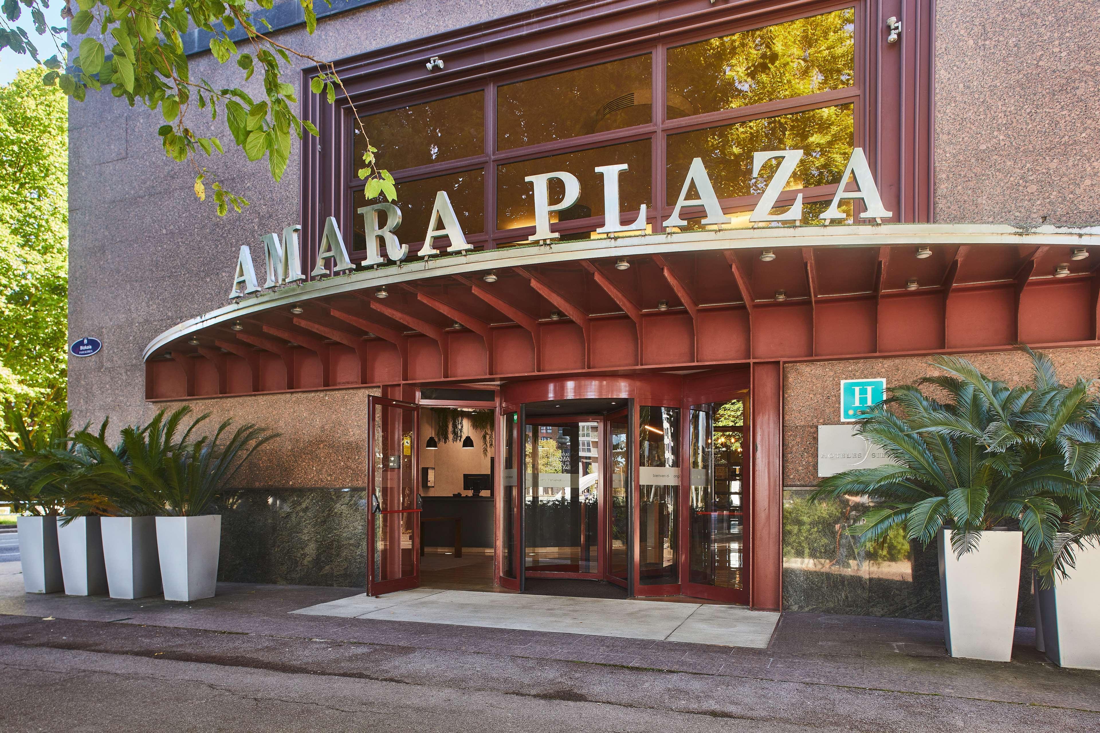Silken Amara Plaza Hotel 4*