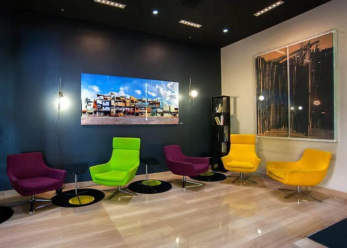 Hotel Silken Amara Plaza