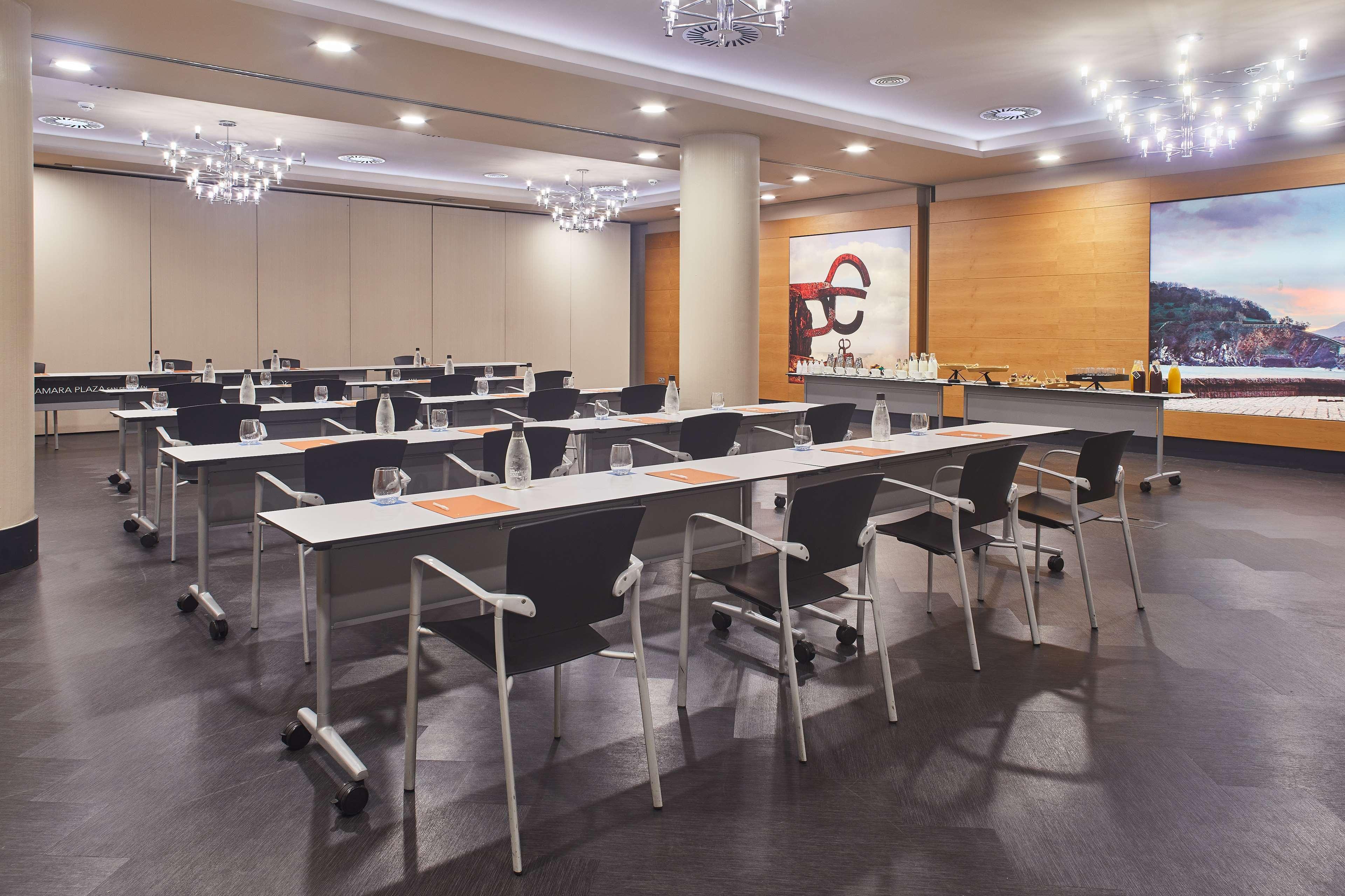 Silken Amara Plaza Hotel 4*